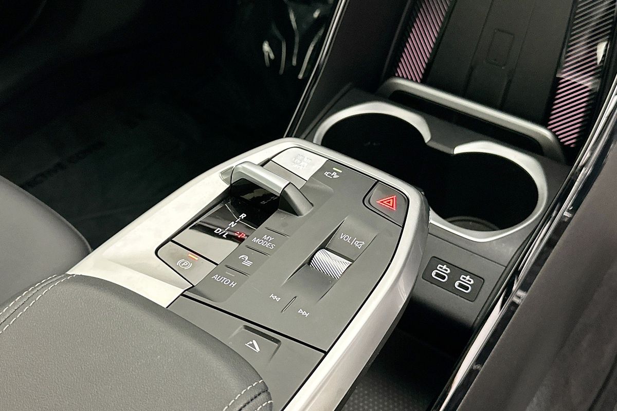 2024 BMW X1 sDRIVE18i U11