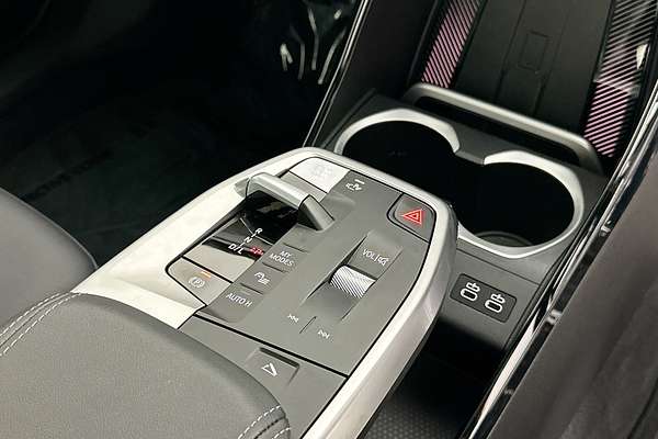 2024 BMW X1 sDRIVE18i U11