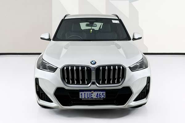 2025 BMW X1 xDRIVE20i U11