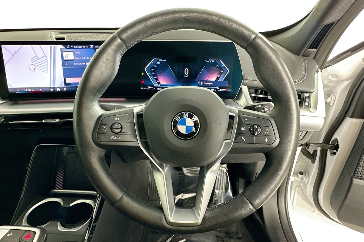 2024 BMW X1 sDRIVE18i U11