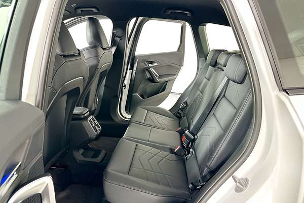 2025 BMW X1 xDRIVE20i U11