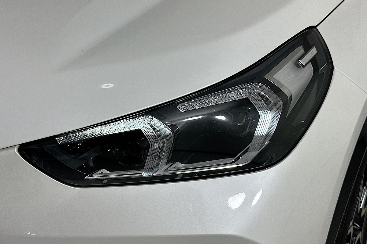 2023 BMW X1 sDRIVE18i U11