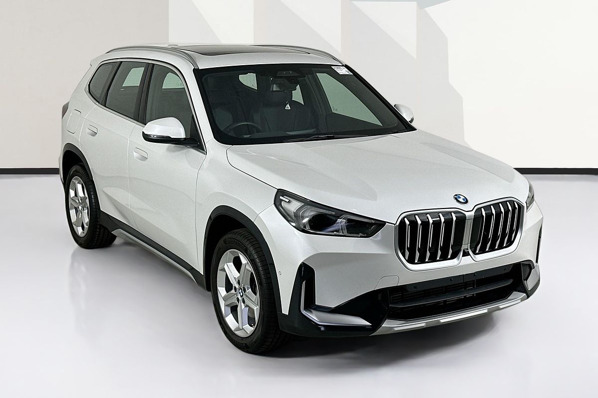 2024 BMW X1 sDRIVE18i U11