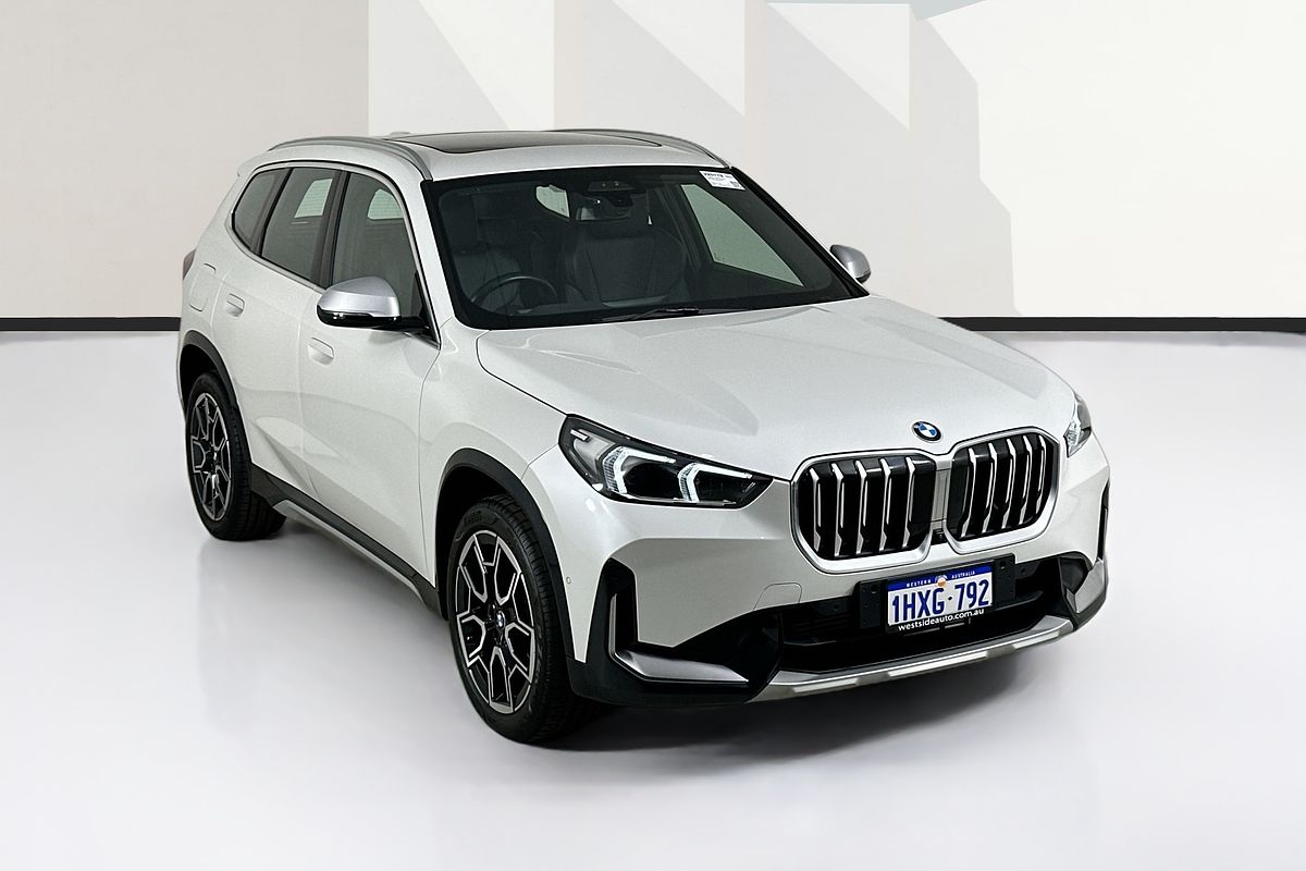 2023 BMW X1 sDRIVE18i U11
