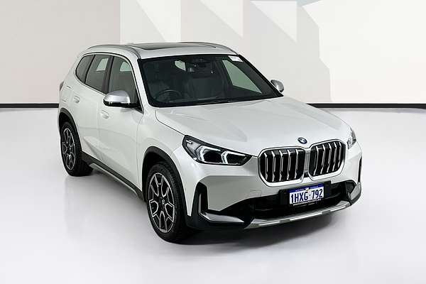 2023 BMW X1 sDRIVE18i U11