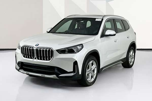2024 BMW X1 sDRIVE18i U11