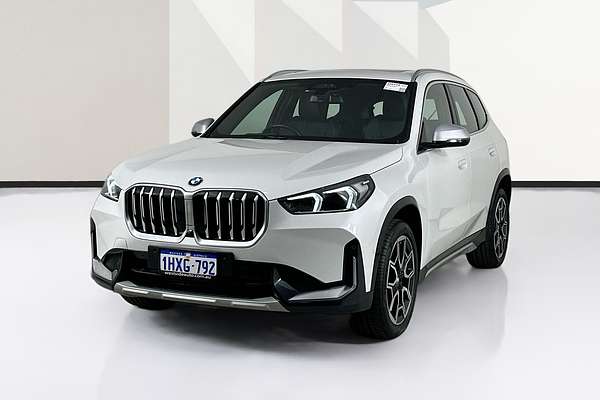 2023 BMW X1 sDRIVE18i U11