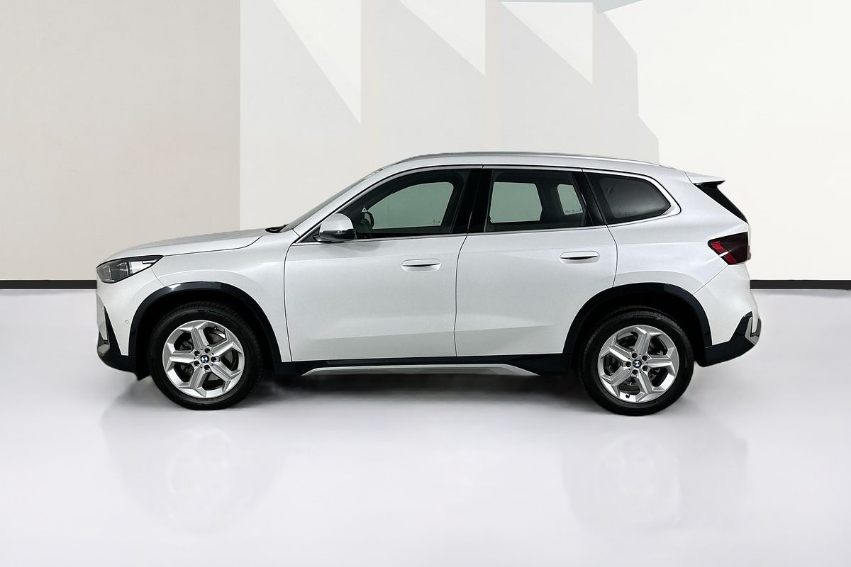 2024 BMW X1 sDRIVE18i U11