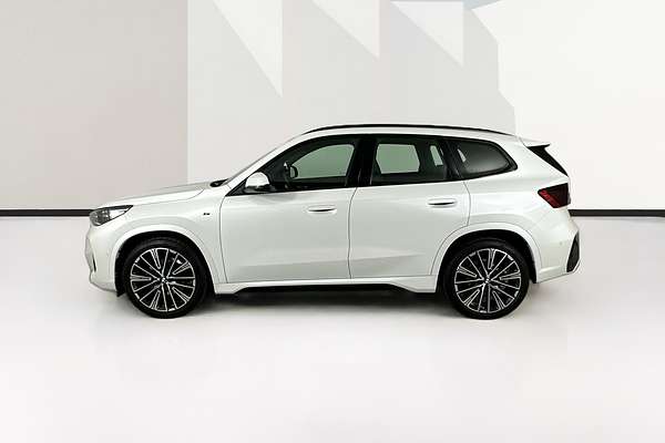 2025 BMW X1 xDRIVE20i U11