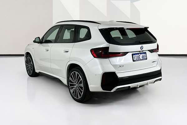2025 BMW X1 xDRIVE20i U11