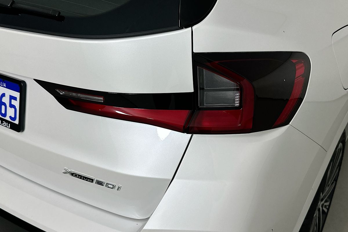 2025 BMW X1 xDRIVE20i U11