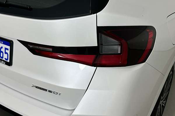 2025 BMW X1 xDRIVE20i U11