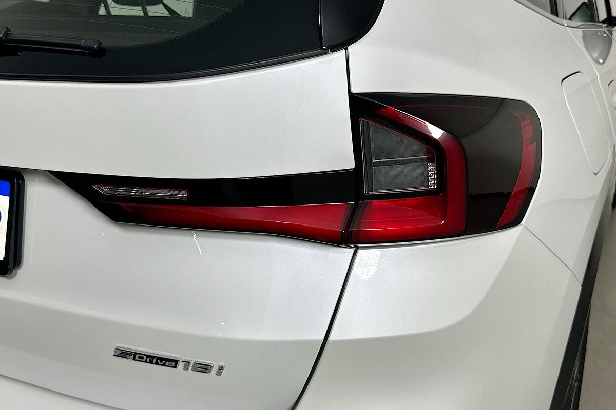 2023 BMW X1 sDRIVE18i U11