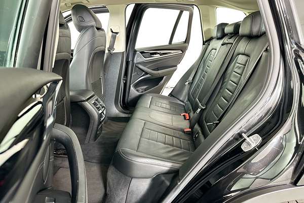 2019 BMW X3 xDRIVE30i G01