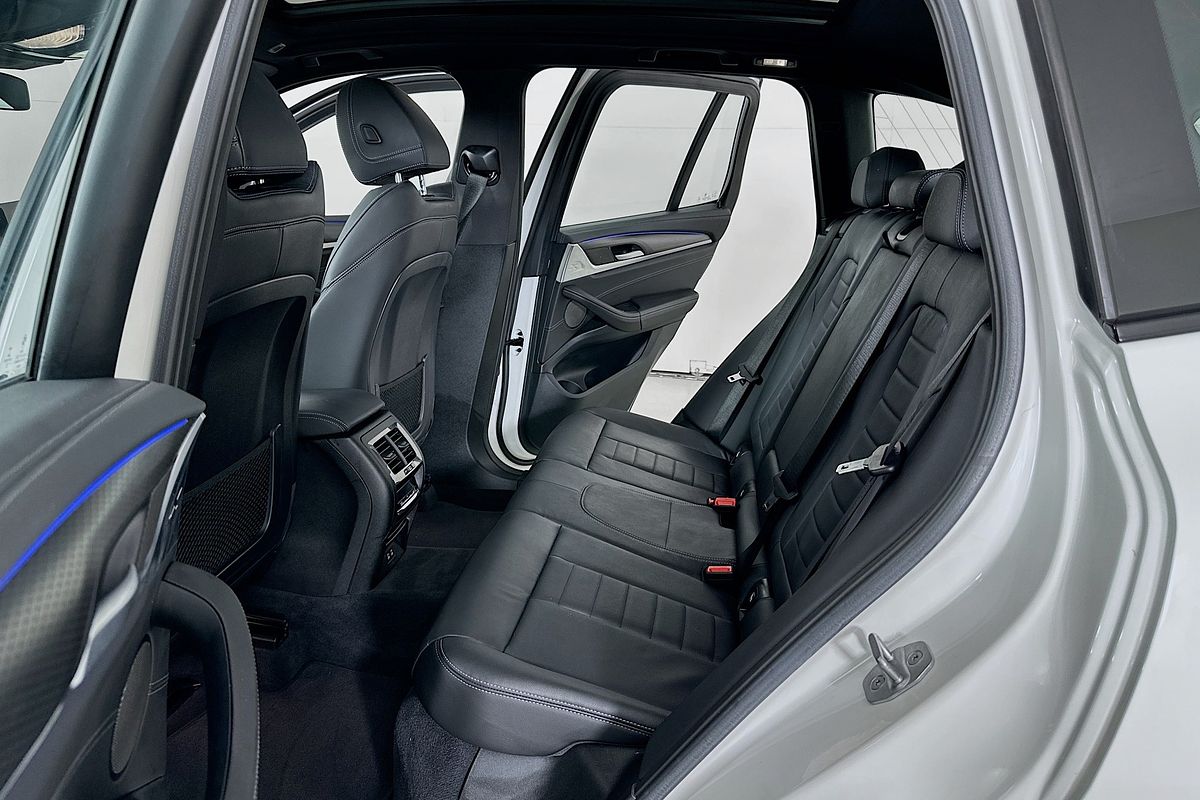 2023 BMW X3 M40i G01