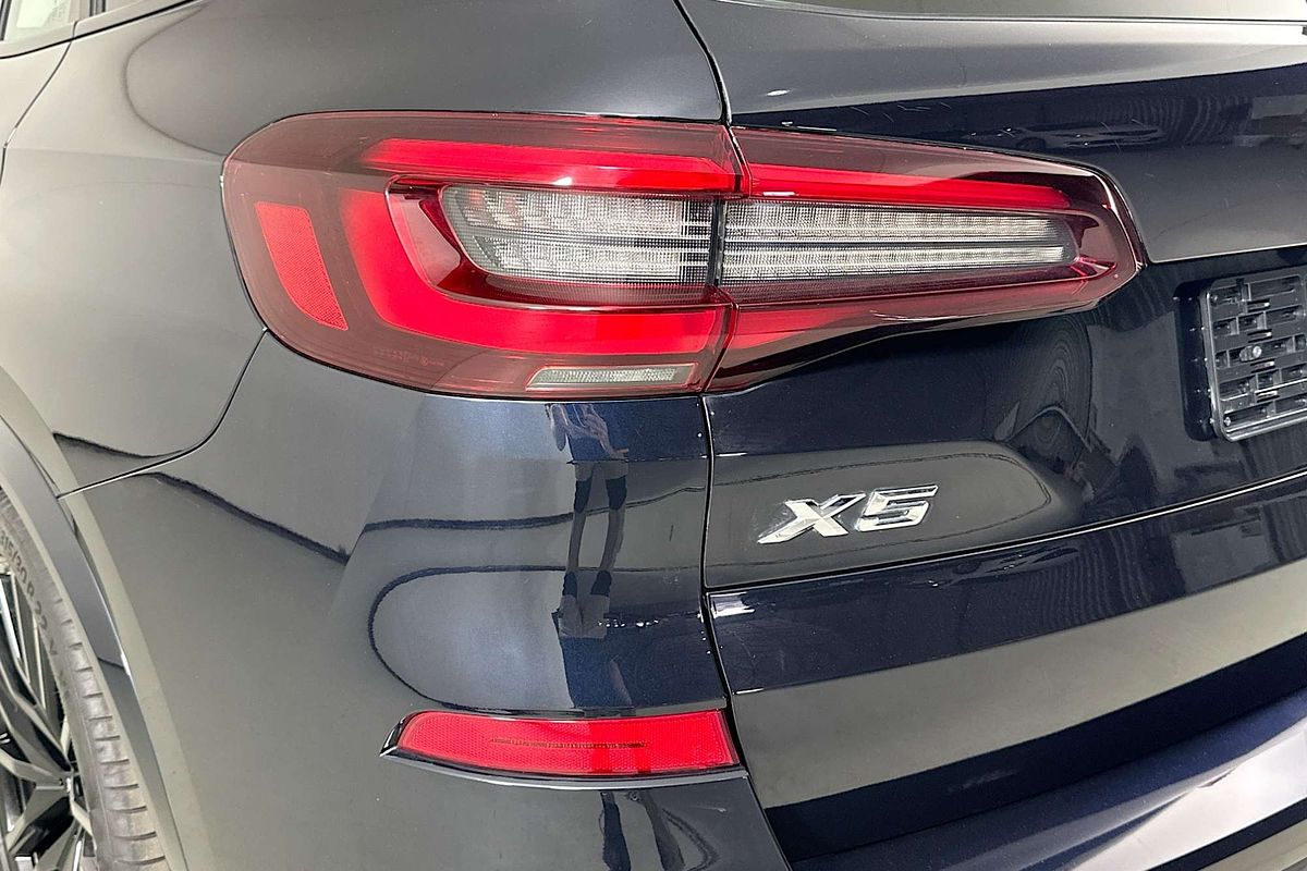 2023 BMW X5 xDRIVE30d M SPORT G05