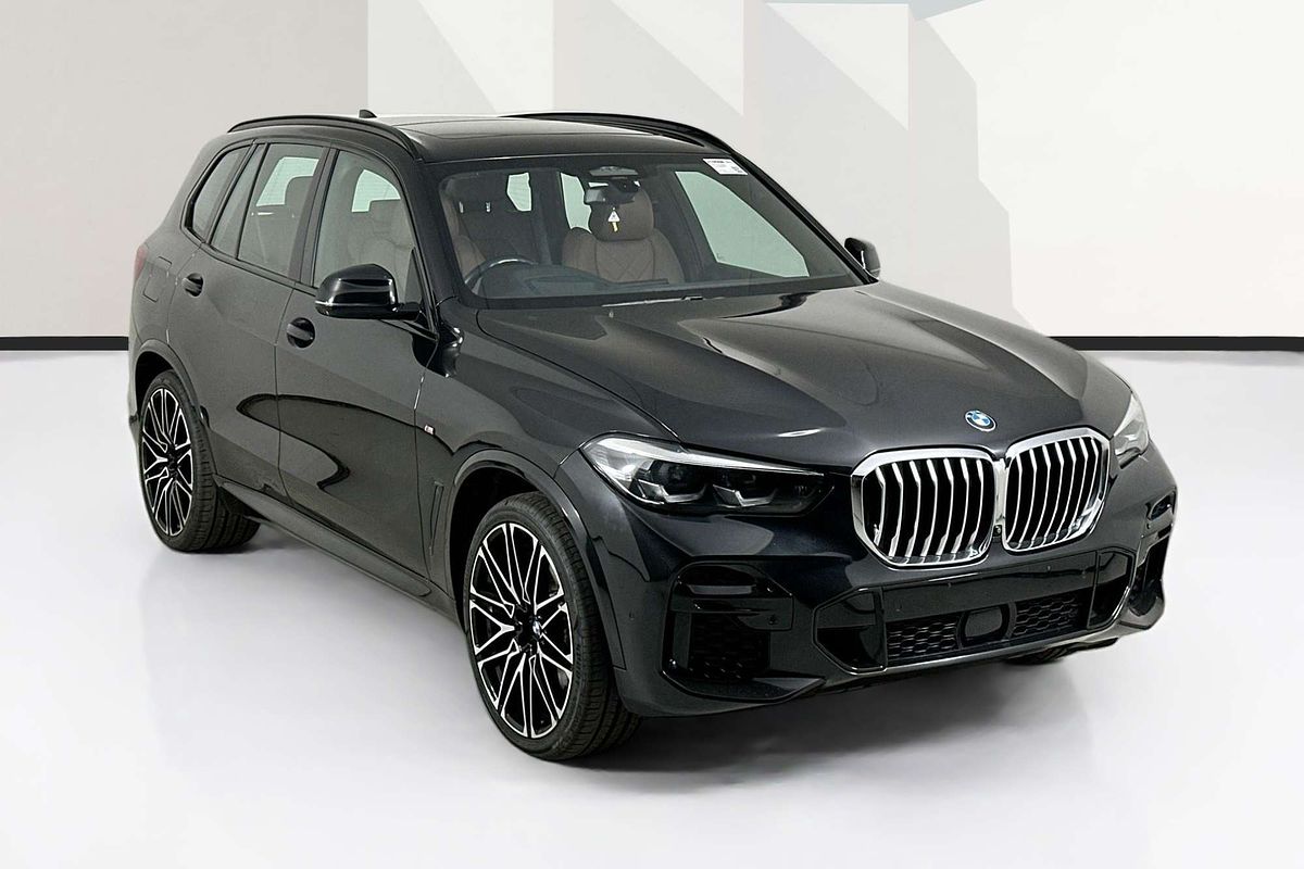 2023 BMW X5 xDRIVE30d M SPORT G05