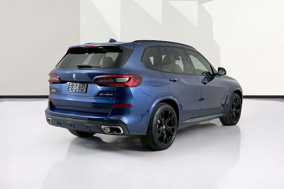 2023 BMW X5 xDRIVE30d M SPORT G05