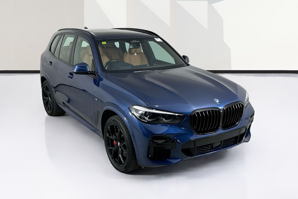 2023 BMW X5 xDRIVE30d M SPORT G05