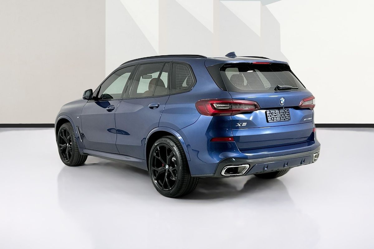 2023 BMW X5 xDRIVE30d M SPORT G05