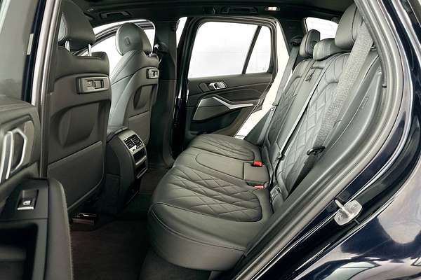 2023 BMW X5 xDRIVE30d M SPORT G05
