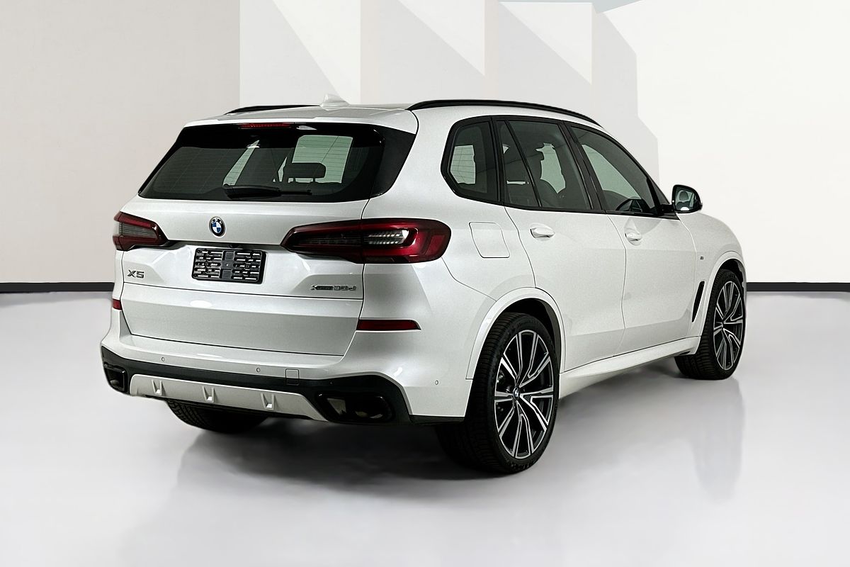 2023 BMW X5 xDRIVE30d M SPORT G05