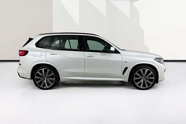 2023 BMW X5 xDRIVE30d M SPORT G05