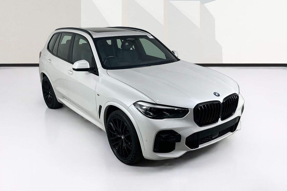 2022 BMW X5 xDRIVE30d M SPORT G05