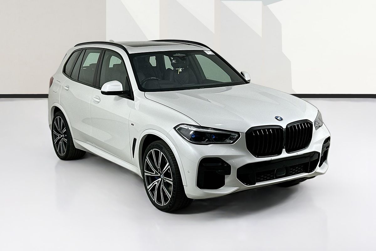2023 BMW X5 xDRIVE30d M SPORT G05
