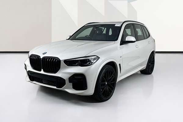 2022 BMW X5 xDRIVE30d M SPORT G05