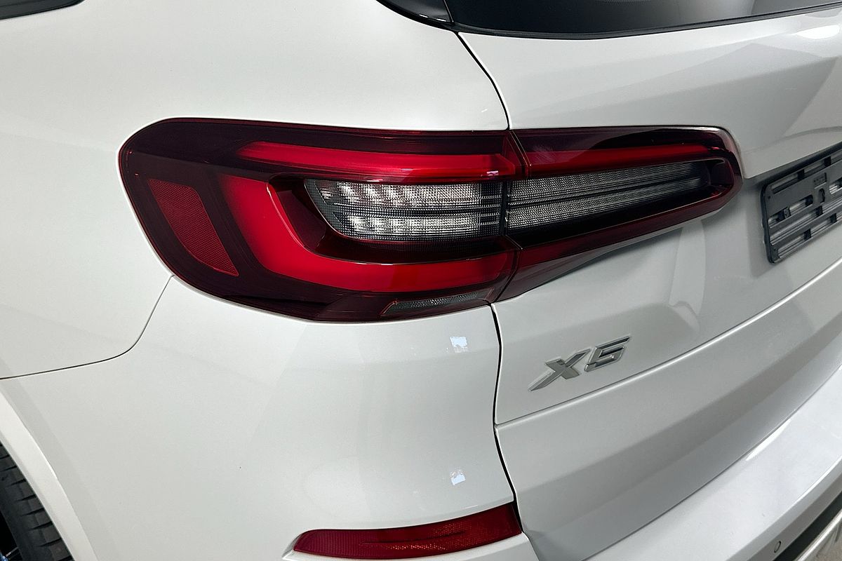 2022 BMW X5 xDRIVE30d M SPORT G05