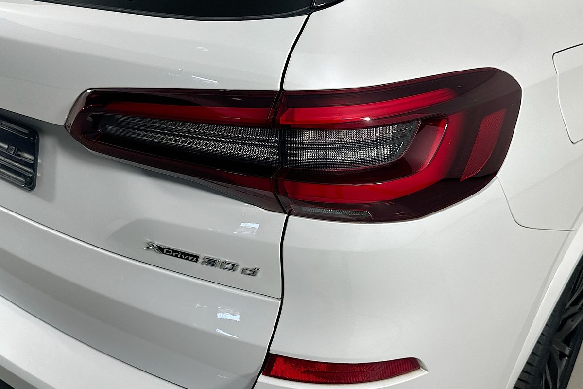 2022 BMW X5 xDRIVE30d M SPORT G05