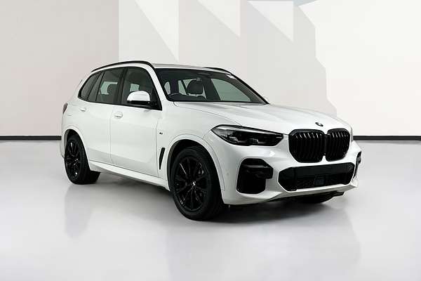 2023 BMW X5 xDrive30d M Sport G05