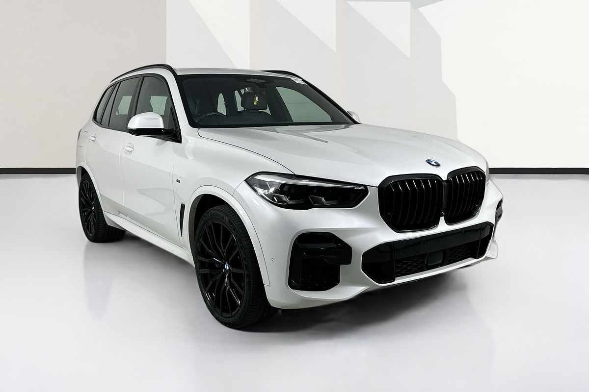 2023 BMW X5 xDRIVE30d M SPORT G05