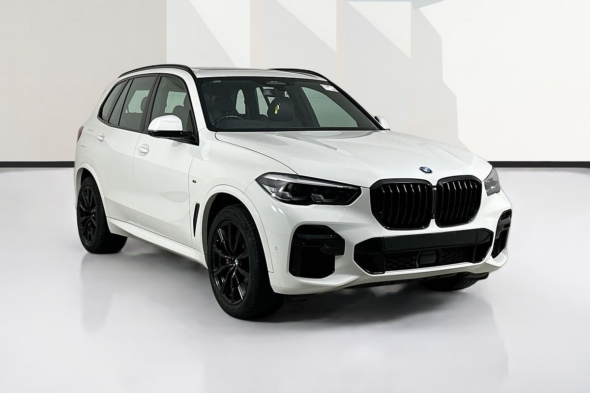 2023 BMW X5 xDRIVE30d M SPORT G05