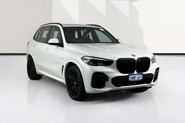 2022 BMW X5 xDRIVE30d M SPORT G05