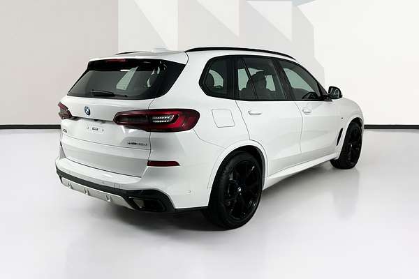 2023 BMW X5 xDRIVE30d M SPORT G05