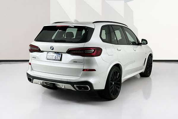2022 BMW X5 xDRIVE30d M SPORT G05