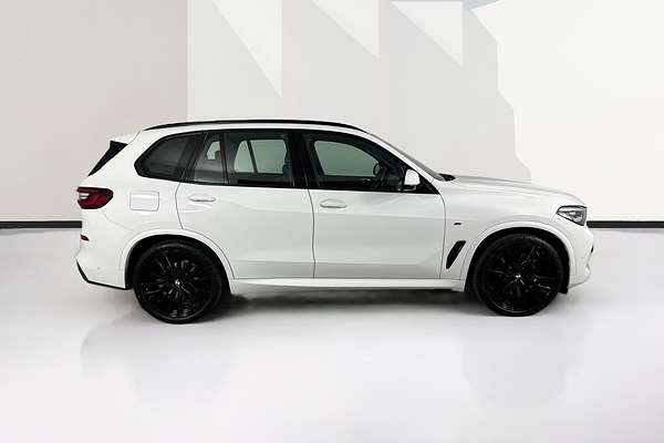 2023 BMW X5 xDRIVE30d M SPORT G05