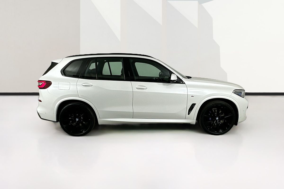 2023 BMW X5 xDRIVE30d M SPORT G05