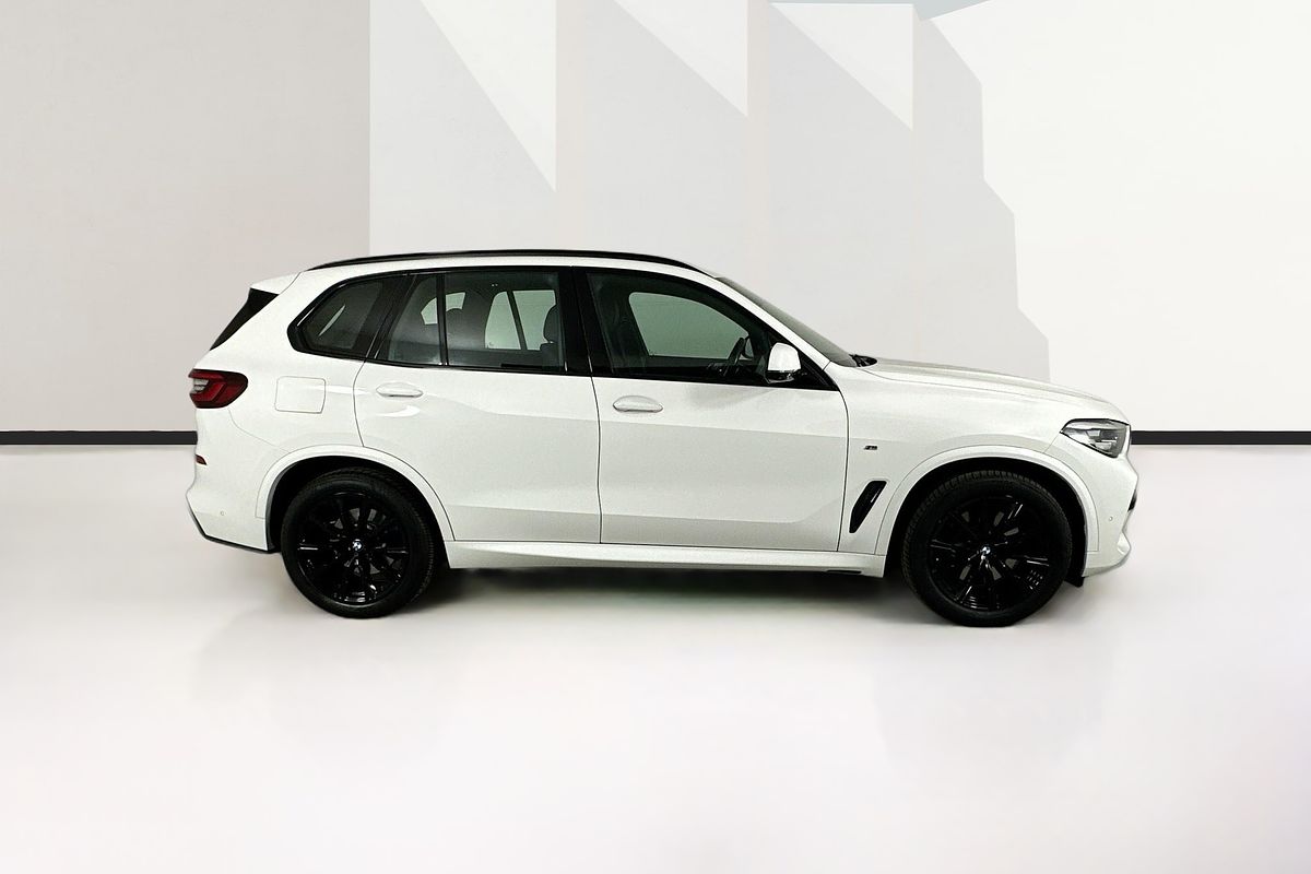 2023 BMW X5 xDrive30d M Sport G05