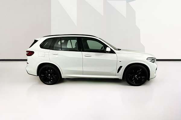 2023 BMW X5 xDrive30d M Sport G05