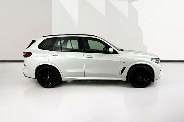 2023 BMW X5 xDRIVE30d M SPORT G05