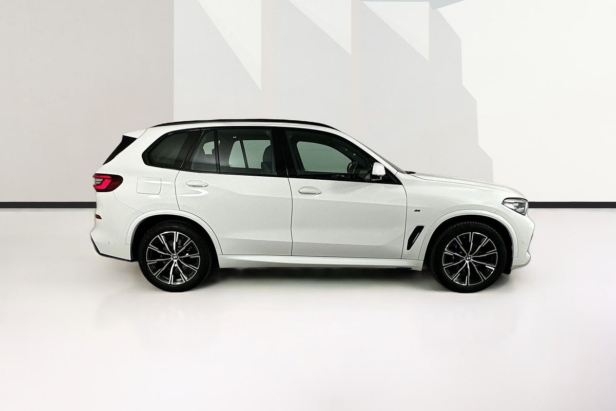 2023 BMW X5 xDRIVE30d M SPORT G05