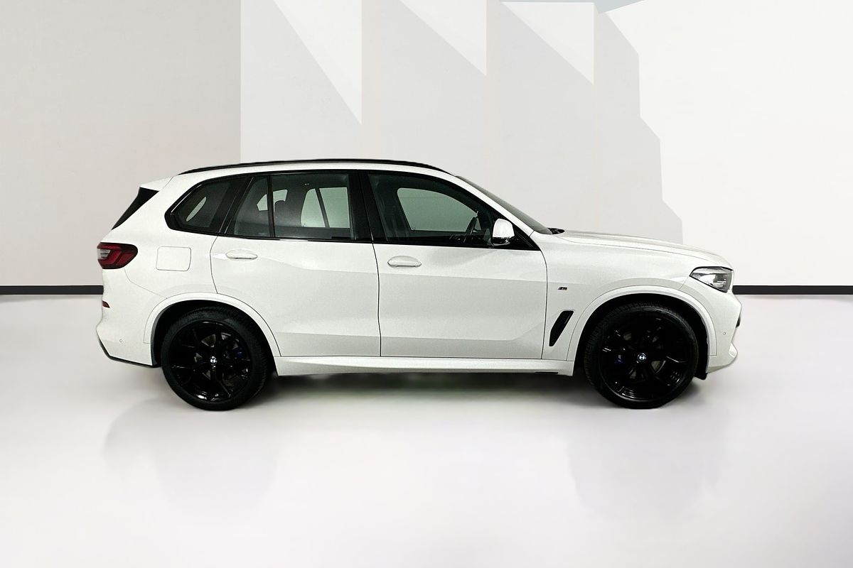 2023 BMW X5 xDRIVE30d M SPORT G05