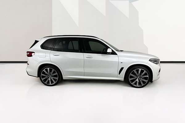 2021 BMW X5 xDRIVE30d G05