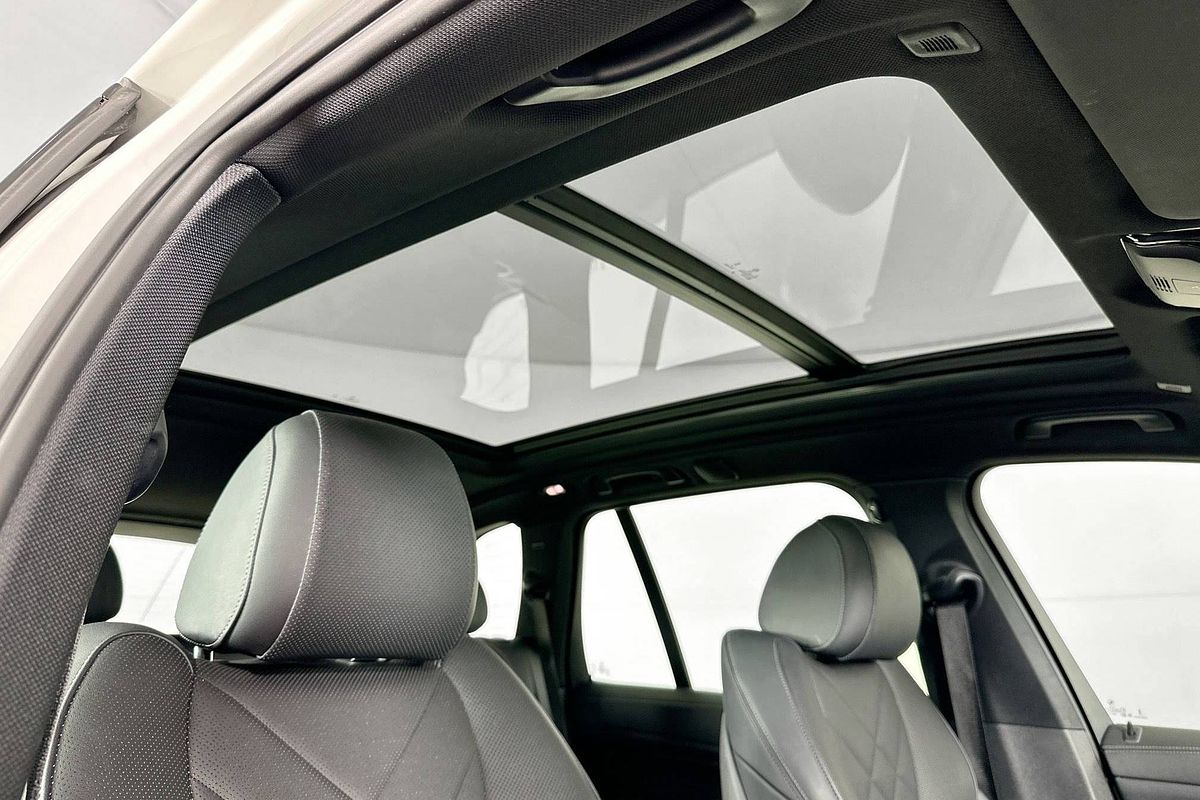 2023 BMW X5 xDRIVE30d M SPORT G05