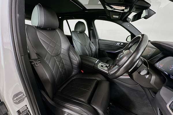 2023 BMW X5 xDRIVE30d M SPORT G05