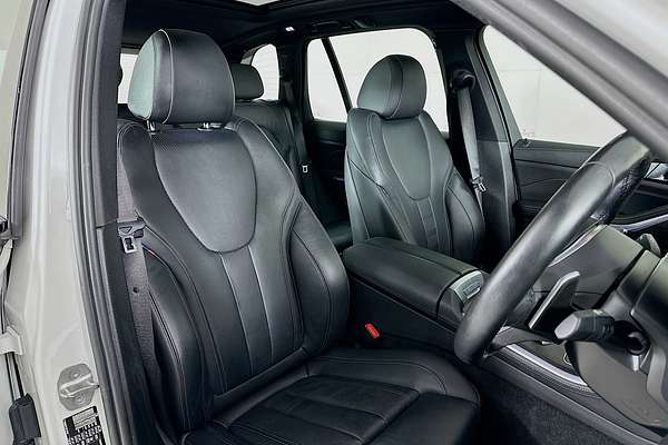 2022 BMW X5 xDRIVE30d M SPORT G05