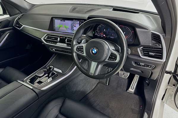 2022 BMW X5 xDRIVE30d M SPORT G05